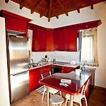 Aselinos * Koukounaries