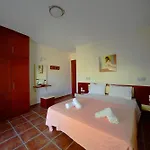 Aselinos * Koukounaries