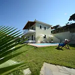 Aselinos * Koukounaries