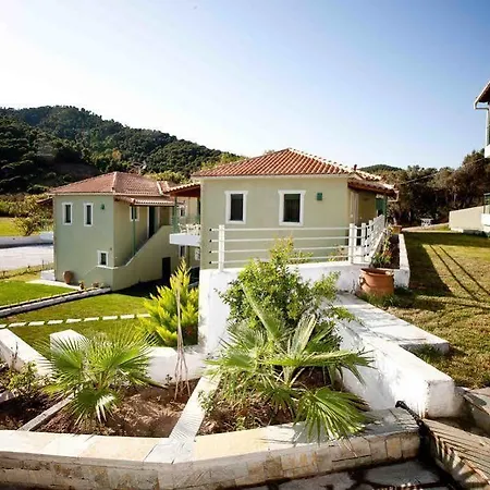 Holiday home Aselinos Koukounaries