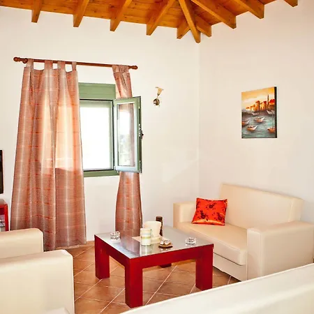 Holiday home Aselinos Koukounaries