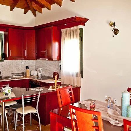 Aselinos Holiday home