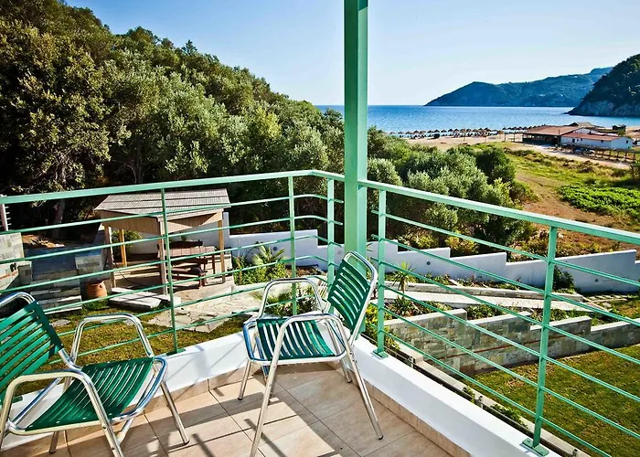 בית נופש Aselinos *